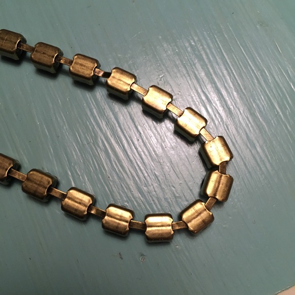 Deep Purple Rhinestones Necklace - Picture 5 of 8